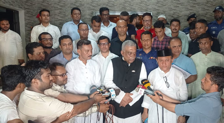 মিয়ানমারের কোনো নাগরিককেই আর প্রবেশ করতে দেওয়া হবে না: স্বরাষ্ট্রমন্ত্রী